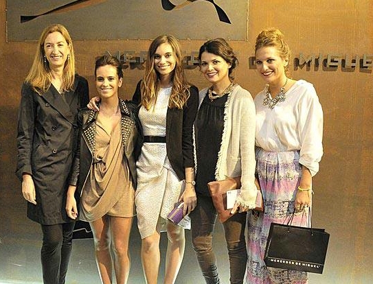 Marta Michel , Norma Ruiz y Equipo Yo Dona