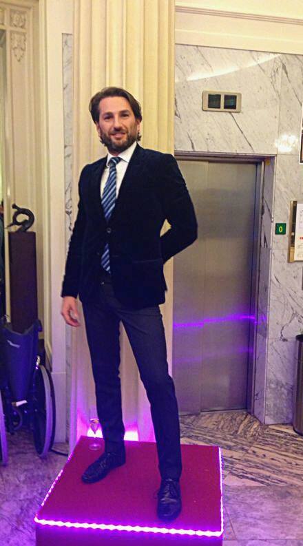 1481286_684021464963078_1460792326_n